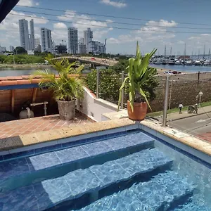 Casa Marques Del Pedregal Colombia