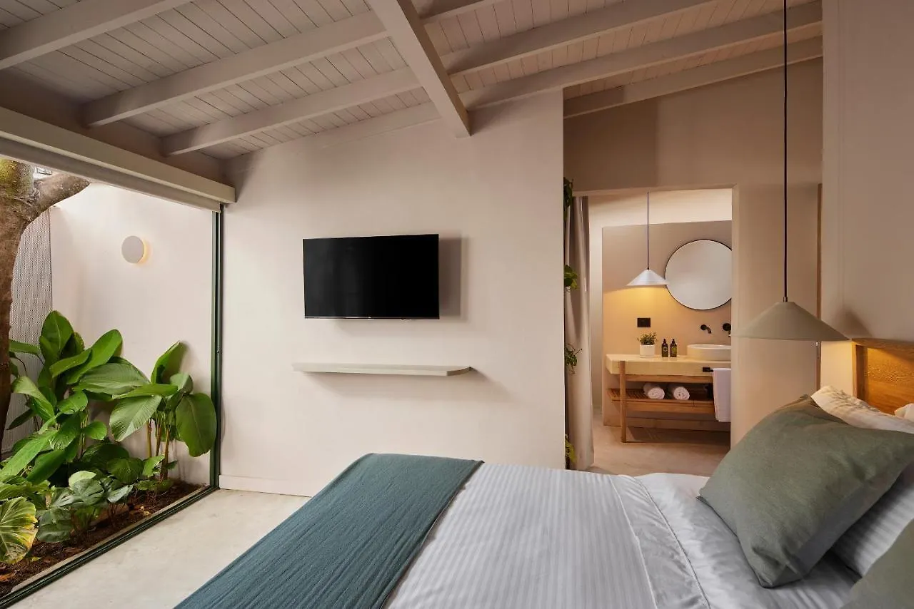 Antipoda Hotel Boutique Medellín 5*,